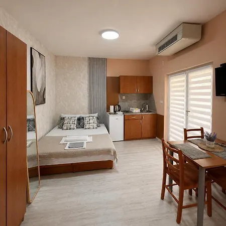 Amfora - Free Parking * Neum